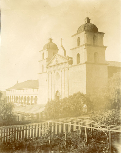 Santa Barbara Mission