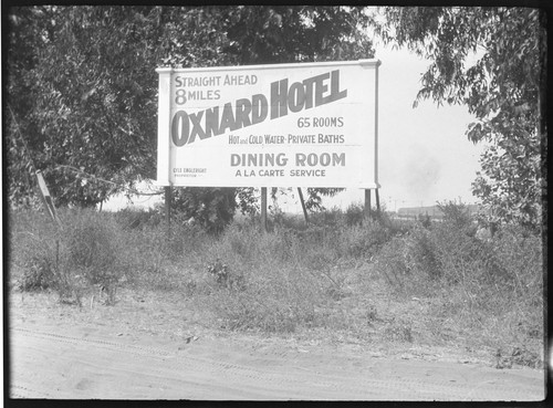 Road Sign Advertising for Oxnard Hotel