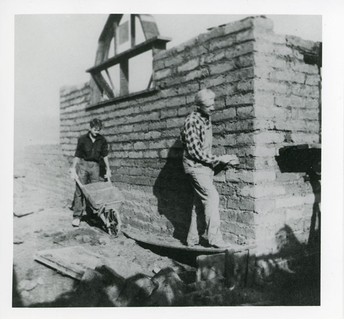 Construction of Casa Conejo