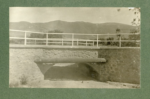 Finished bridge at San Juan Barranca