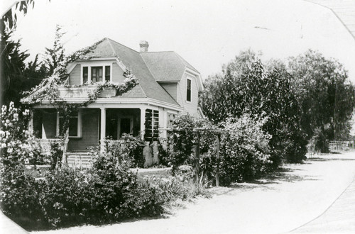 Frank Dudley's House