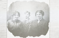 Lucy, Ruth and Gabriel Ruiz