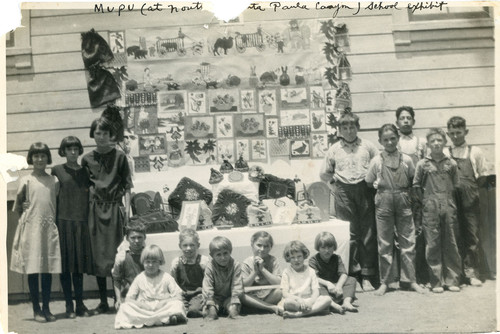 Children at Mupu School exhibit