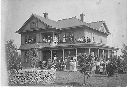 Residence of H. W. Maulhardt