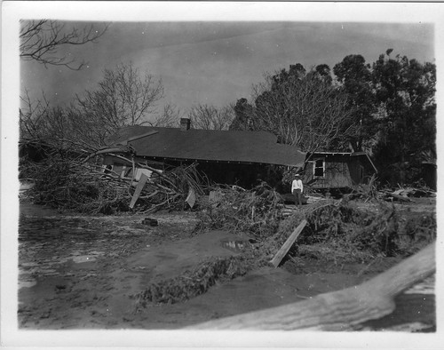 Flood Scene in Santa Paula