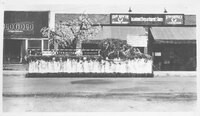 Inadomi Department Store Parade Float