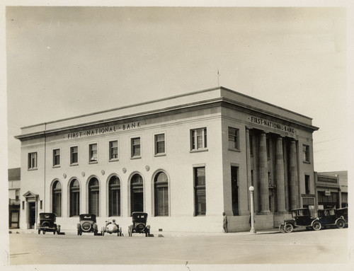 First National Bank, Oxnard