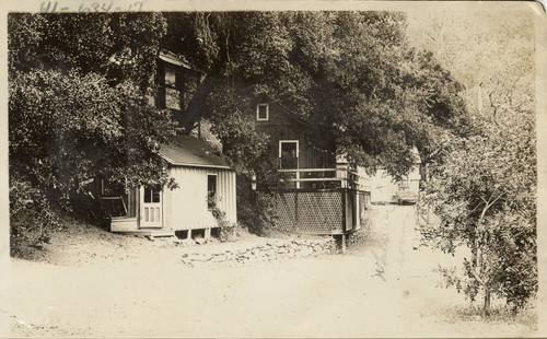 Wheeler Hot Springs Cottages