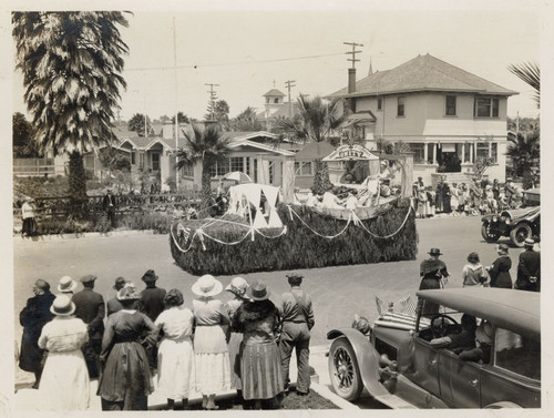 Parade along C Street, Oxnard Chamber of Commerce Float