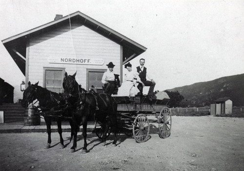 Nordhoff Taxi at Turn of the Century