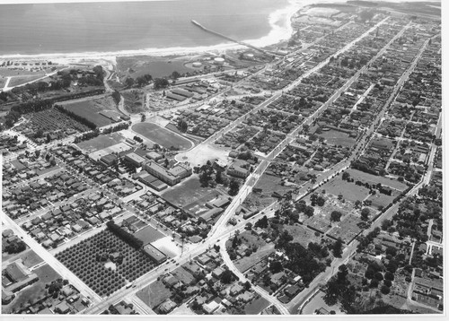 Aerial Oblique View of Ventura, 1940