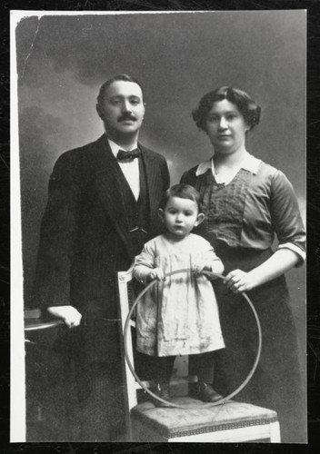 Ernst and Anna Kohn With Baby Walter