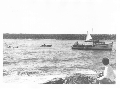 Boat Sinking in Ventura Harbor