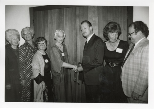 Group Photo at Fred W. Smith Gallery Opening, Ventura County Historical Museum