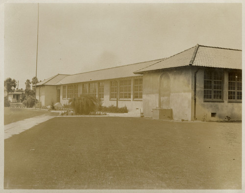 Roosevelt School, Oxnard