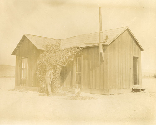 A Bachelor's Dwelling in Moorpark