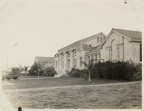 Haydock Grammar School, Oxnard