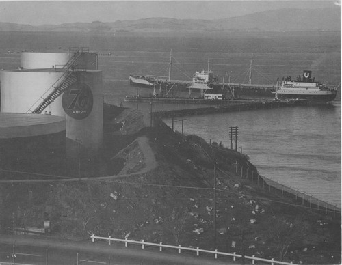 Ship Loading Oil