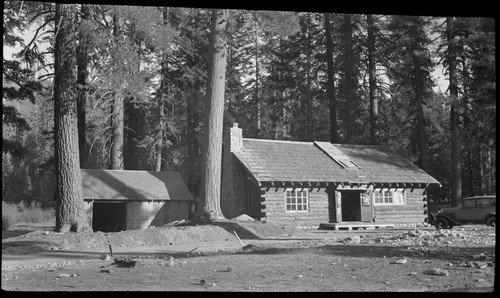 Cabin, studio