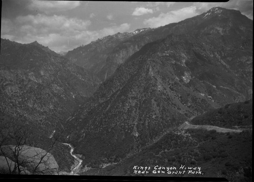 Kings Canyon Highway, near General Grant National Park