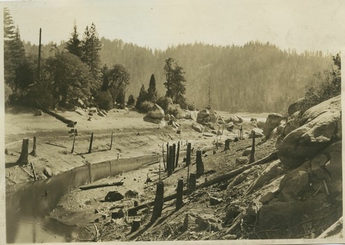 Water drained off for damn repairs Sequoia Lake bed