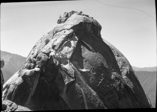 Moro Rock, Hiking, Trails