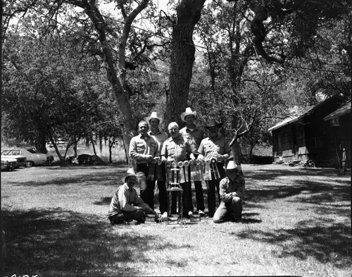 NPS Groups, Awards from Bishop Mule Day. Park Superintendents. Mr. Schmidt