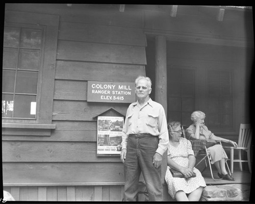 MIsc. Groups, Tulare County Historical Society meeting at Colony Mill Ranger Station. Individual unidentified (Guy Hopping?)