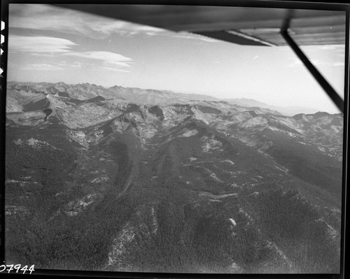 Meadow Studies, air photo, east and west forks of Ferguson Cr. Ellis Meadow, Box Canyon, part of panorama 07943-5+7. Field Notebook pg 1109. Glaciated Canyons