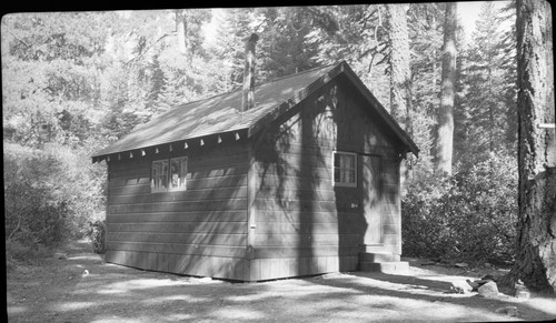 Concessioner Facilities, Rental cabin