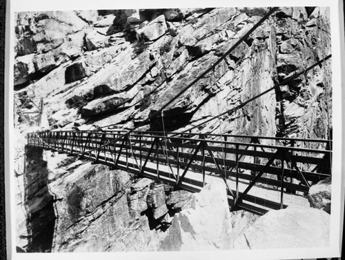 Bridges, Hamilton Gorge Bridge, looking west