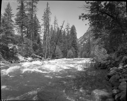 South Fork Kings River, Cedar Grove Area, east of NPS Corrals