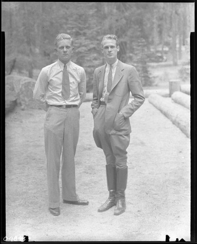 NPS Individuals, Lloyd Stone of Naturalist Department, on right