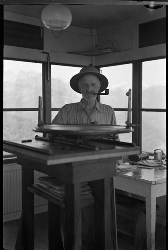 NPS Individuals, Bob Roberts, Milk Ranch Lookout. Fire Lookout Structures