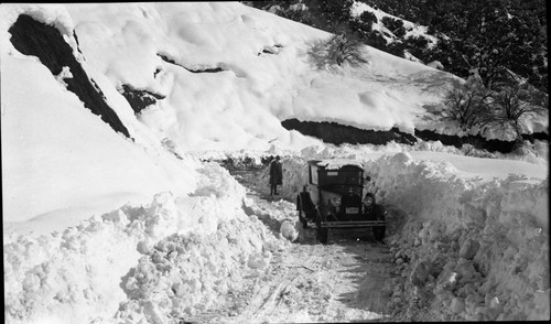 Vehicular Use, Generals Highway below Giant Forest