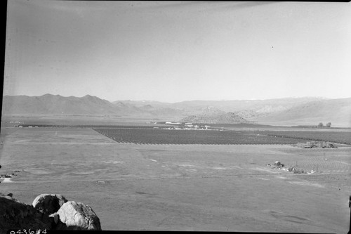 Hill north of Woodlake, Misc. Valleys, San Joaquin Valley and Sierra Nevada. Remarks: Good early valley photos of agriculture. Left panel of three panel panorama from Sand Creek to Blue Ridge. Farming