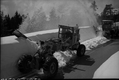 Robert Zink, Woodward Creek area, Generals Highway, Record Heavy Snows, Tandem operations of rotary snow plow of widen highway to two lanes. 690424