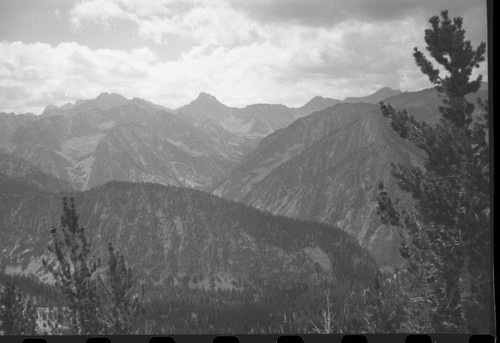 View from Gardiner Pass looking east to Charlotte Lake, Glaciated Canyons