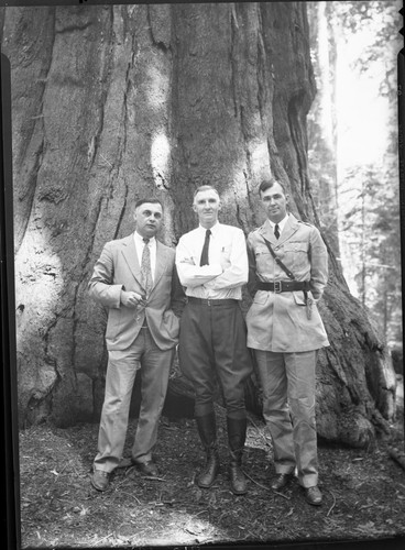 NPS Groups, Director Cammerer, Supt. Col. J.R. White, Lt. Col. Thomas G. Hearn Commander at Wolverton CCC Camp