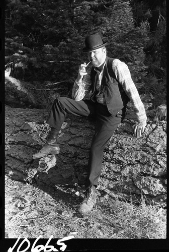 Interpretive Activities, NPS Individuals. Living History Characterization of a Kaweah Colonist. Portrayed by Ranger-Naturalist Vaugh Folkman