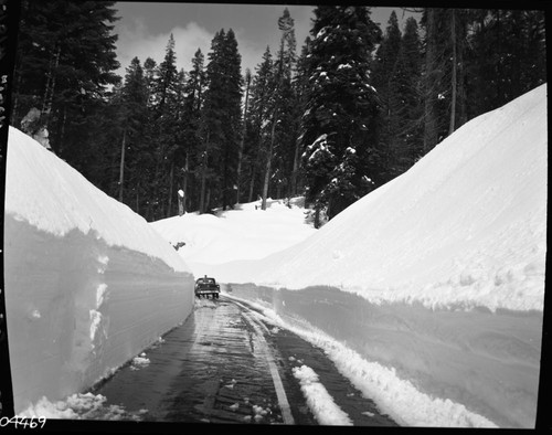 Winter Scenes, Highway between lodgepole and Little Baldy Saddle. Vehicular Use