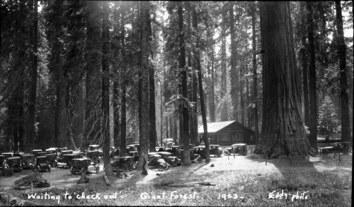 Vehicles and Equipment, vehicular use, autos ready to check out when road was controlled, before Generals Highway opened, 1923