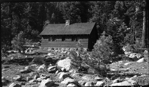 Buildings and Utilities, Employee bath house