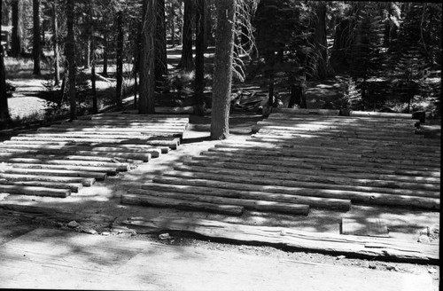 Buildings and Utilities, Grant Grove Amphitheater, Before reconstruction