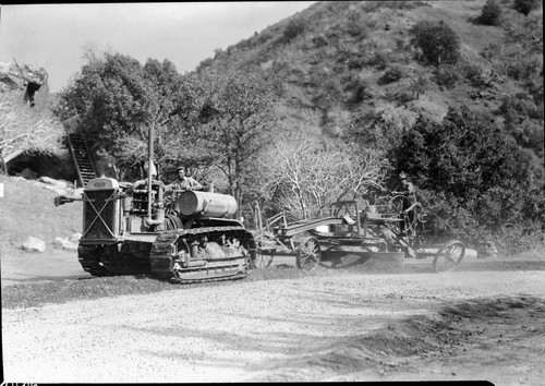 Construction, tractor and grader, Generals Highway. Vehicles and equipment