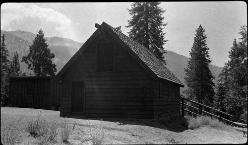 Ranger Stations, Atwell Mill Ranger Station Barn