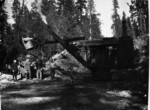 Construction, Vehicles and Equipment, Generals Highway construction, Steam shovel, Col. White