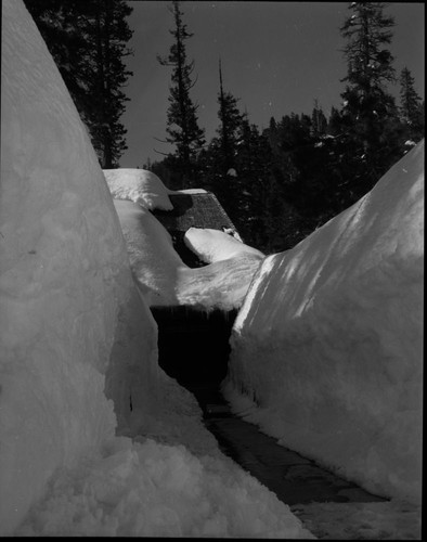 Record Heavy Snow, Record snows Lodgepole area. U.S. Post Office