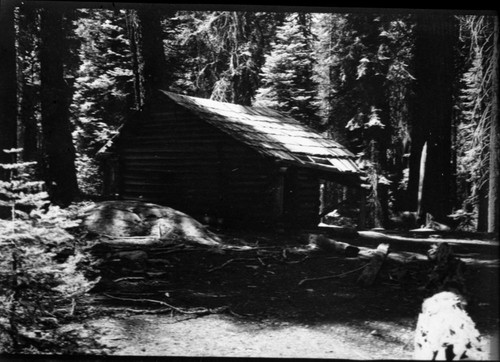 Frontcountry Cabins and Structures, Cattle Cabin, before restoration