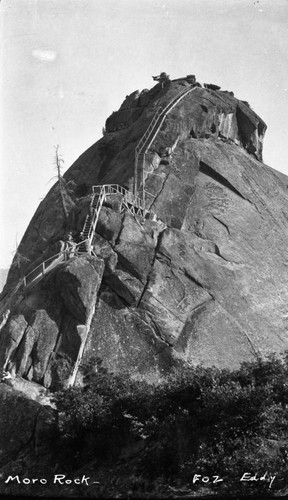Moro Rock, with old wodden stairs